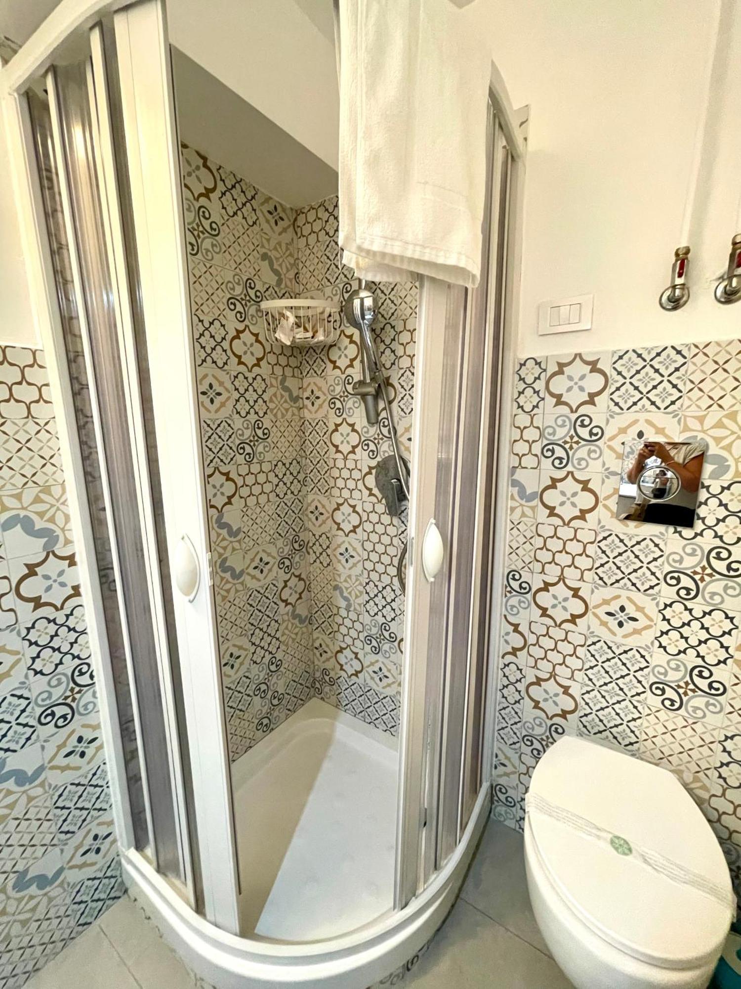 Casa Giniusa Central Studio Catania Luaran gambar